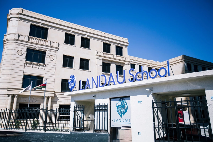 Bakı şəhər Səbail rayonu Landau School