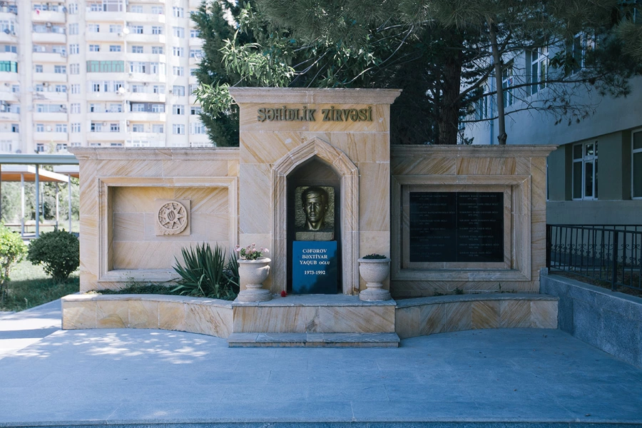 Abşeron rayonu, Xırdalan şəhəri, 3 saylı məktəb