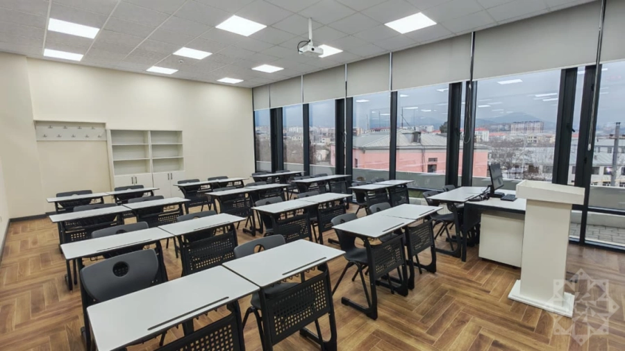 Xankəndi şəhərində yerləşən Qarabağ Universitetinin  Biznes və İqtisadiyyat Fakültəsi binasının tikintisi