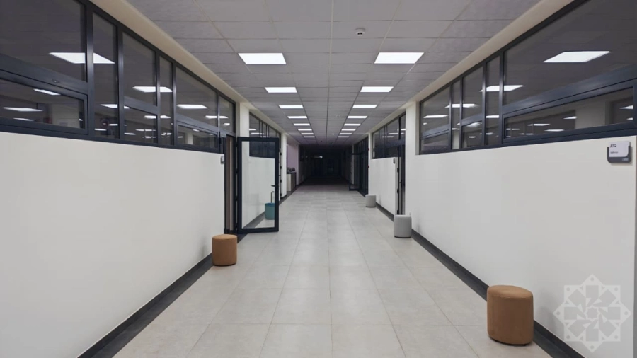 Xankəndi şəhərində yerləşən Qarabağ Universitetinin  Biznes və İqtisadiyyat Fakültəsi binasının tikintisi